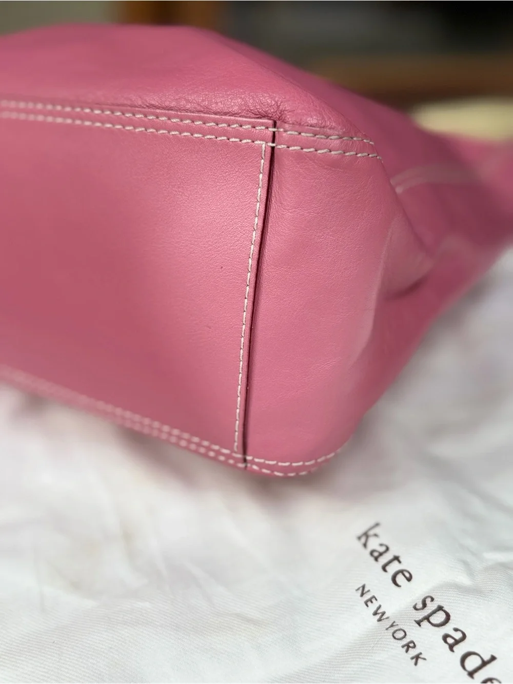 kate spade RARE Y2K VTG Made in Italy Pink Leather Hobo Bag w/Cream Accents